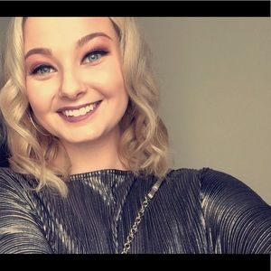 Meet your Posher, Haley